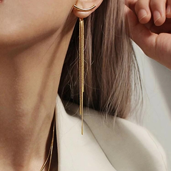 *Audrey* Bar and Chain Earrings - Picture 2 of 6